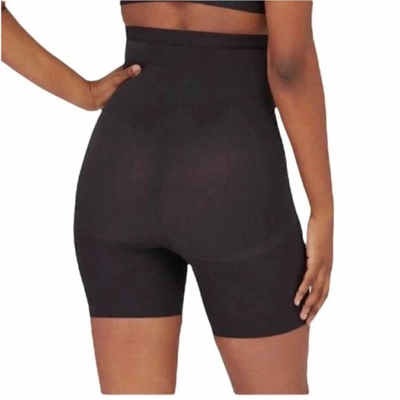 SPANX Assets Sensational Shaper High Waisted Shorts Black sz. 5 NWT - Picture 4 of 6
